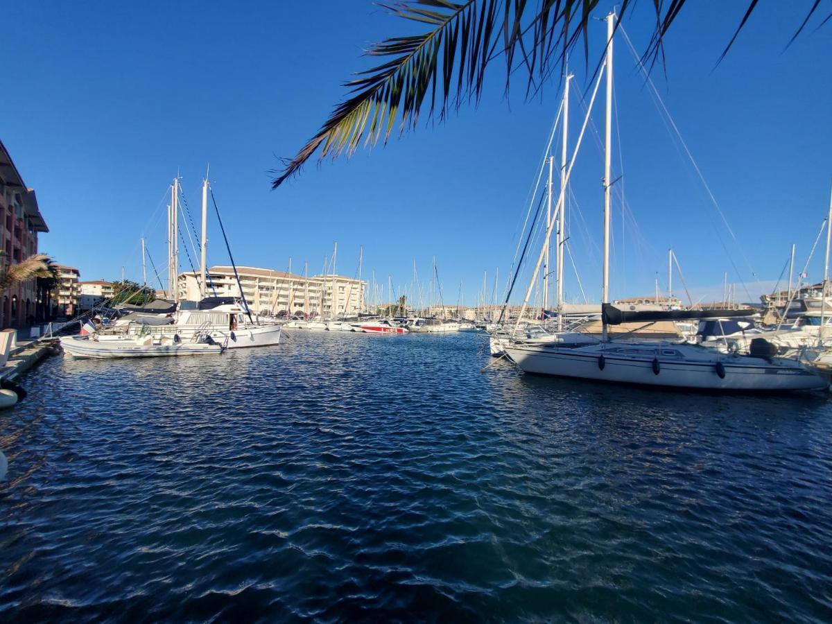 Cap Hermes Studio 31M2 Vue Port Climatise Piscine, Fréjus Buitenkant foto